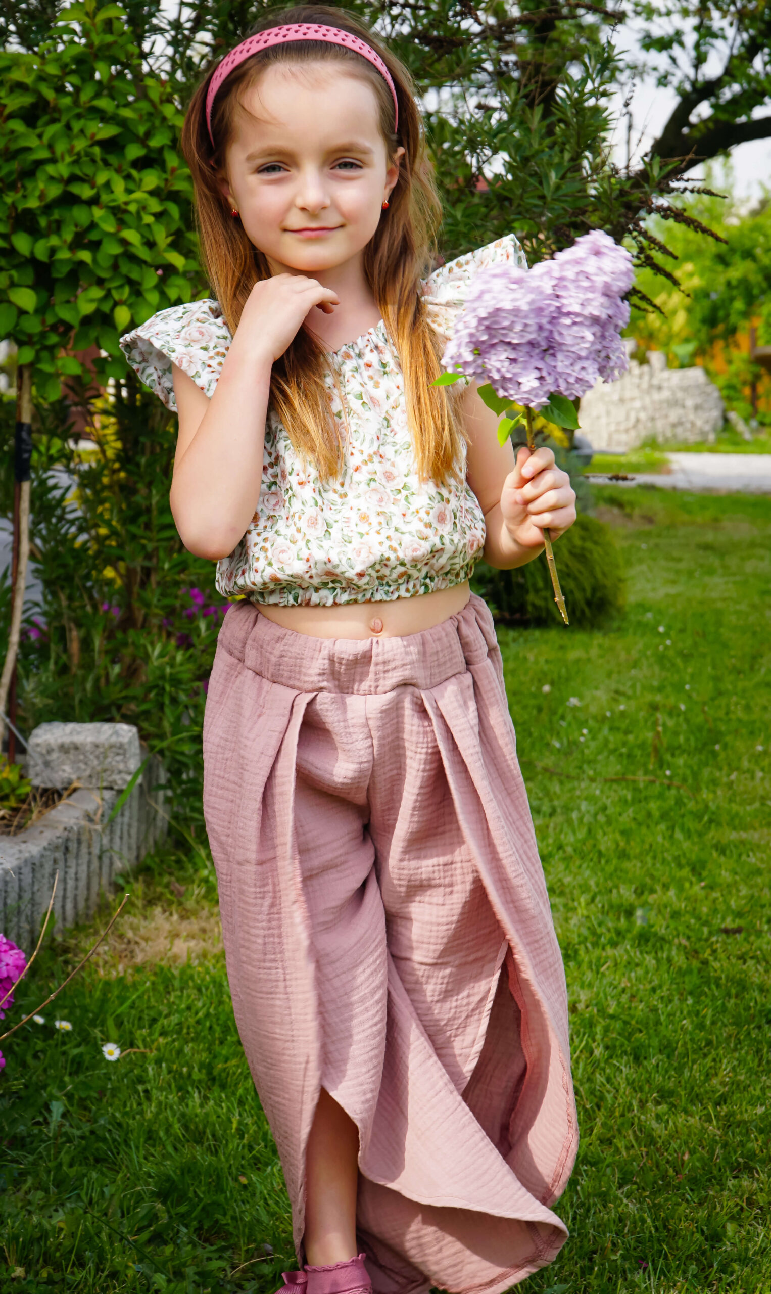 Dwuczęściowy Komplet: Top Typu „Hiszpanka” ze Zjawiskowymi Spodniami Fly - obrazek 6