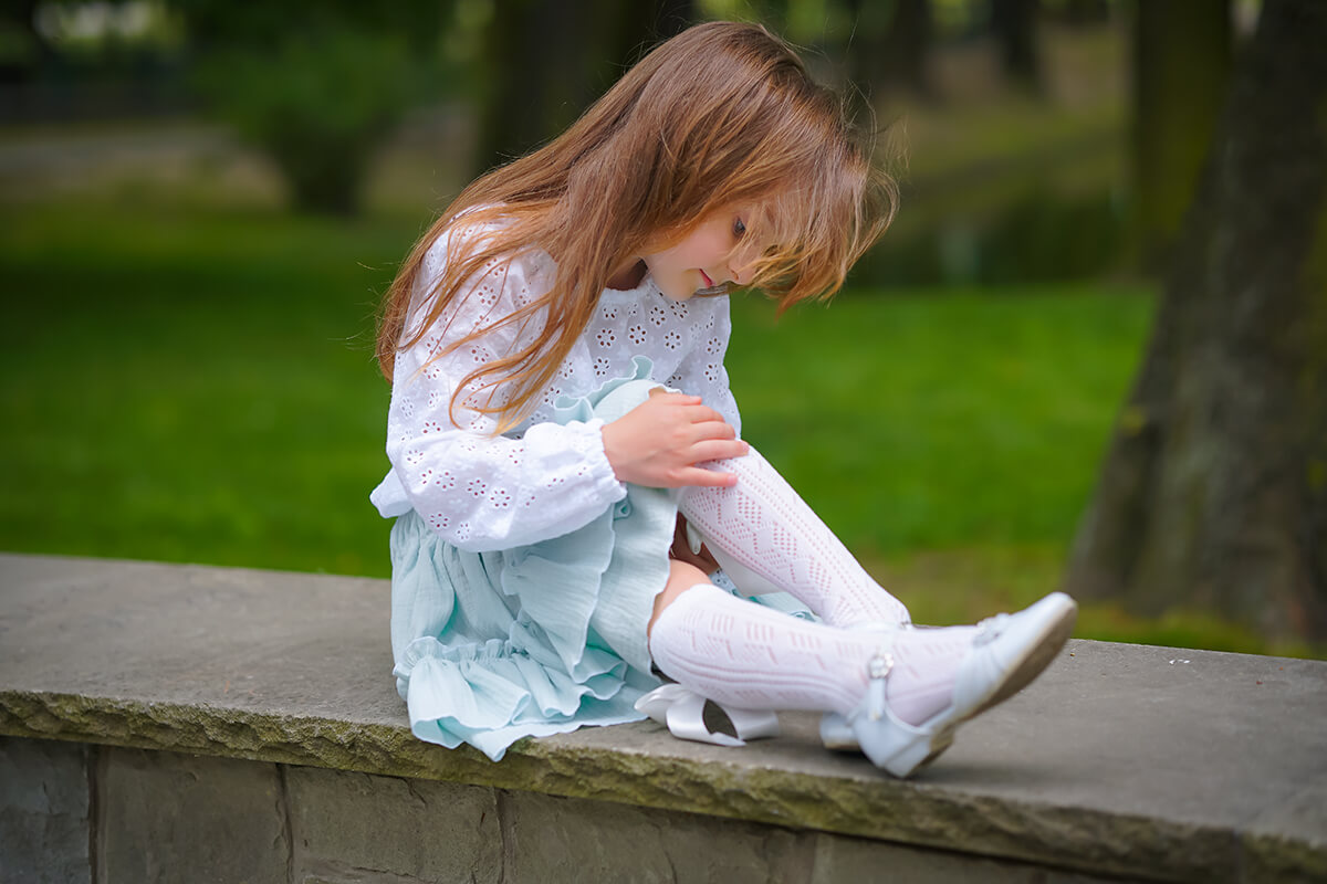 Dziewczęca Bluzeczka z Długim Rękawem Zakończonym Gumeczką - obrazek 4