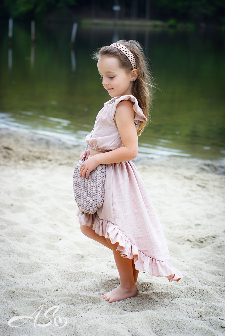 Dwuczęściowy Komplet: Top Typu „Hiszpanka” z Rozkloszowaną Spódnicą