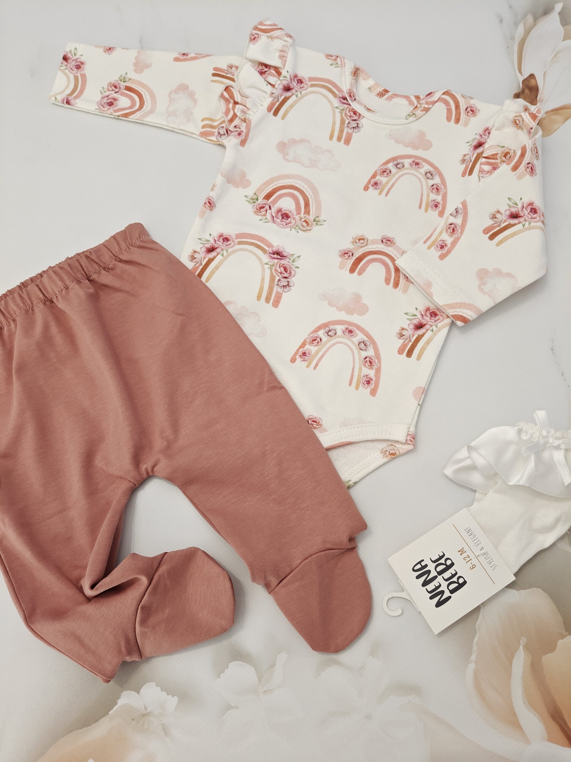 Półśpiochy wykończone stópkami - obrazek 4