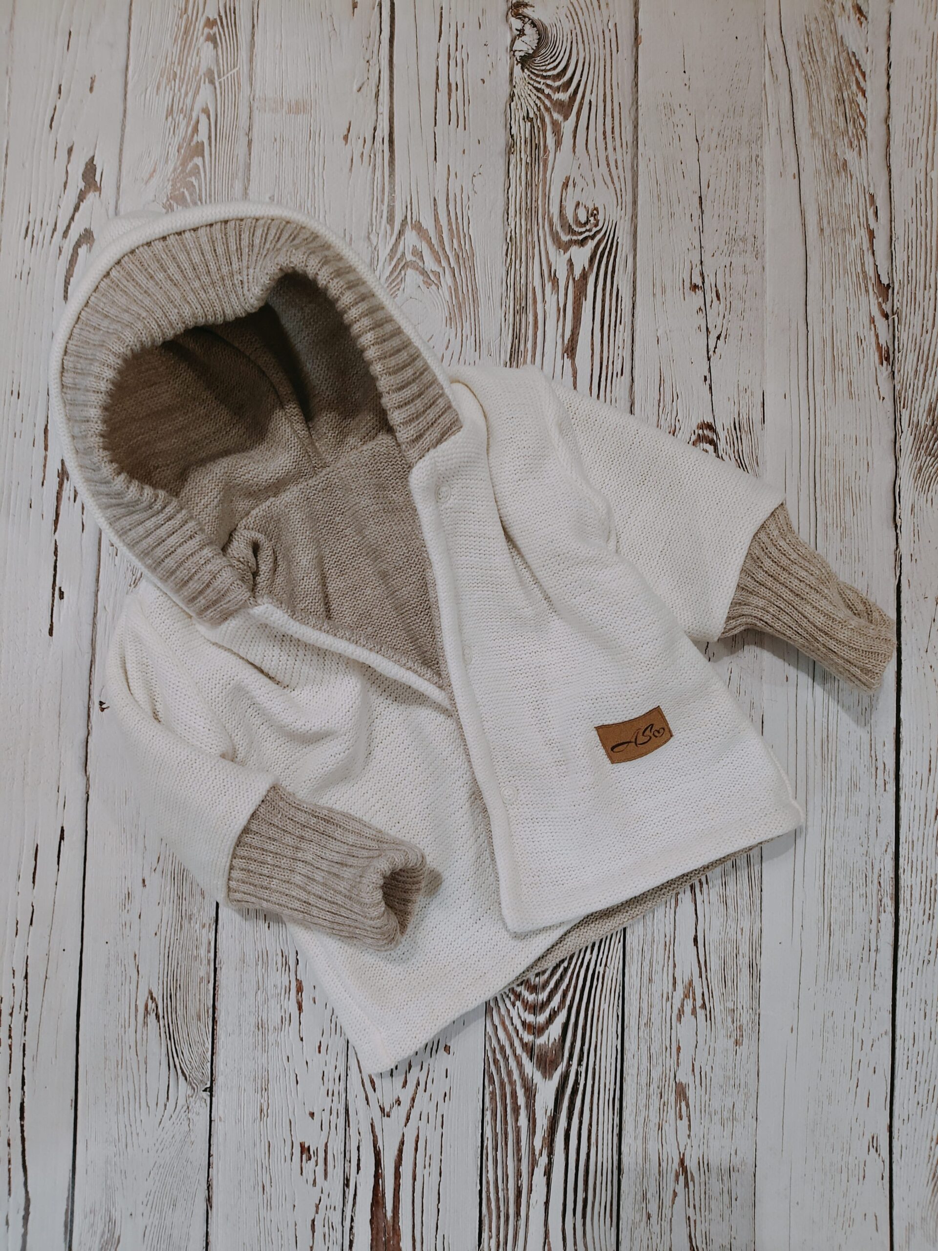 Dwustronna wiosenno – jesienna kurteczka dla niemowlaka