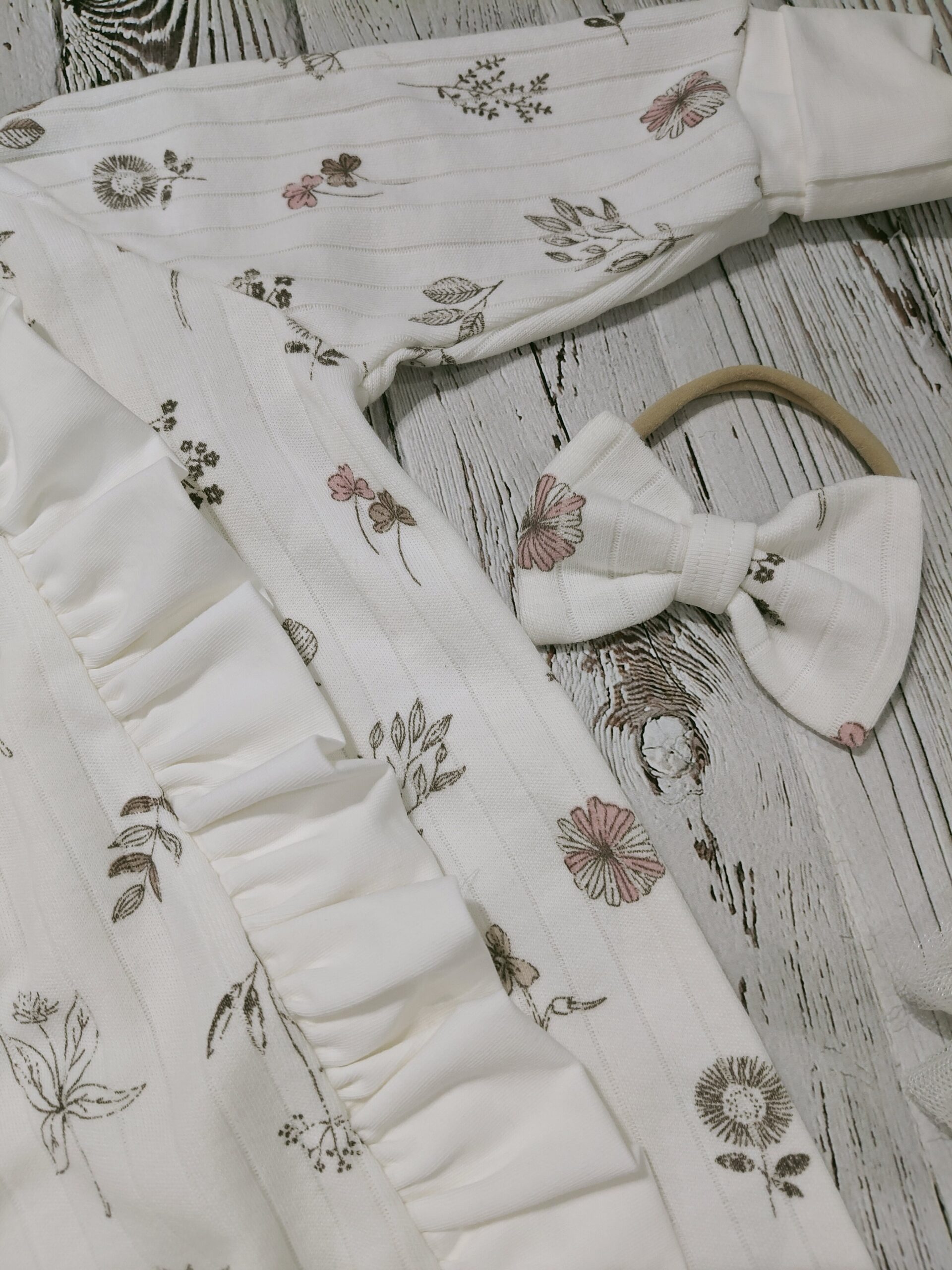 Kombinezon kwiaty falbanka - obrazek 4